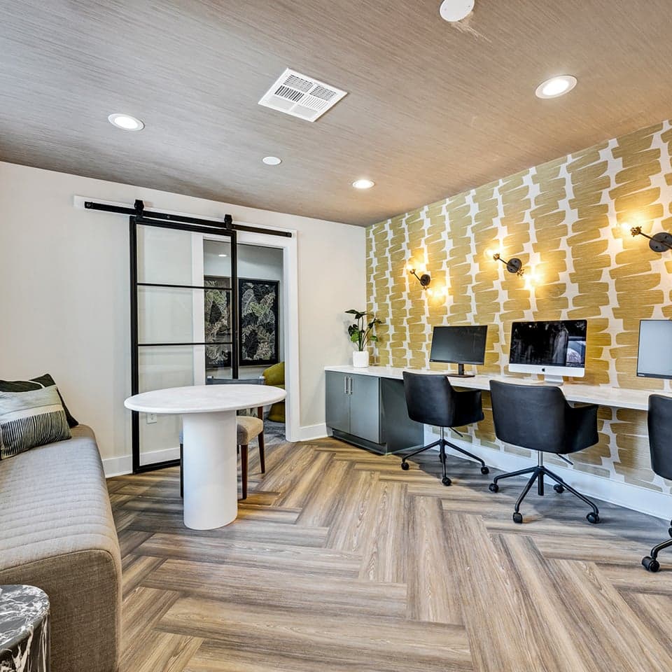 The-Wilde—Amenities—Computer-Lab-1